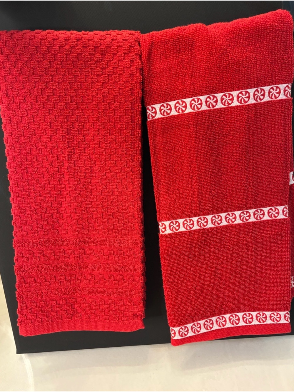 The White Company Red Kitchen Towels Set
